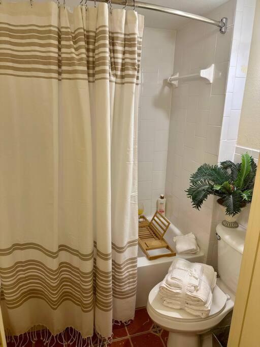 Beautiful Oceanfront Two Bedroom Condo Daytona Beach Dış mekan fotoğraf