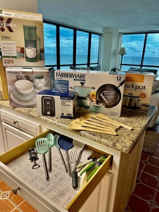 Beautiful Oceanfront Two Bedroom Condo Daytona Beach Dış mekan fotoğraf