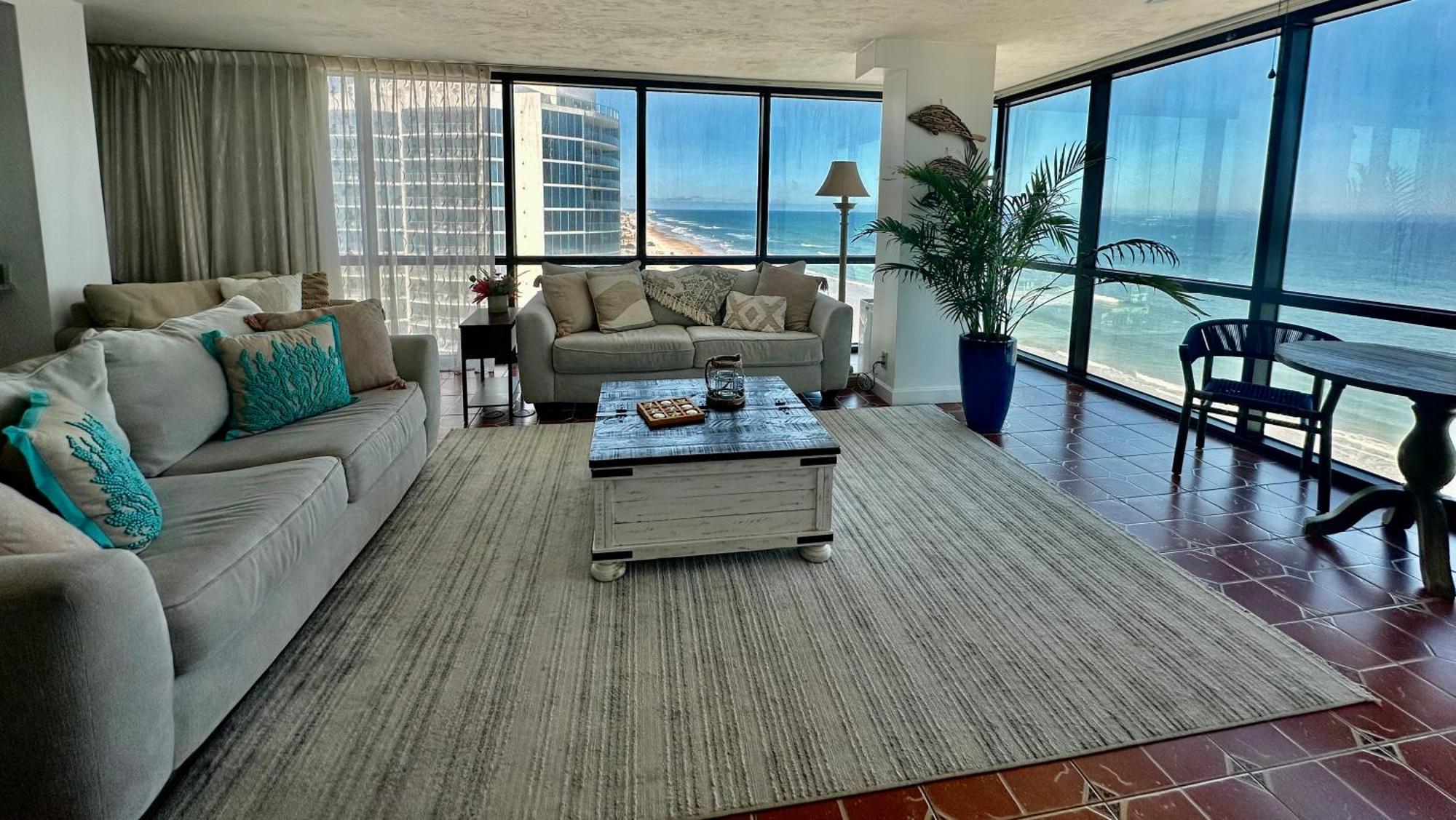 Beautiful Oceanfront Two Bedroom Condo Daytona Beach Dış mekan fotoğraf